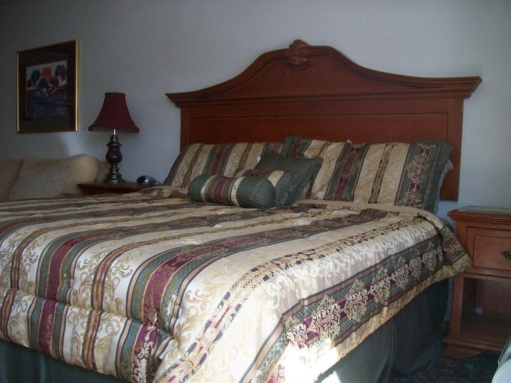 Shady Acre Inn And Suites Branson West Luaran gambar