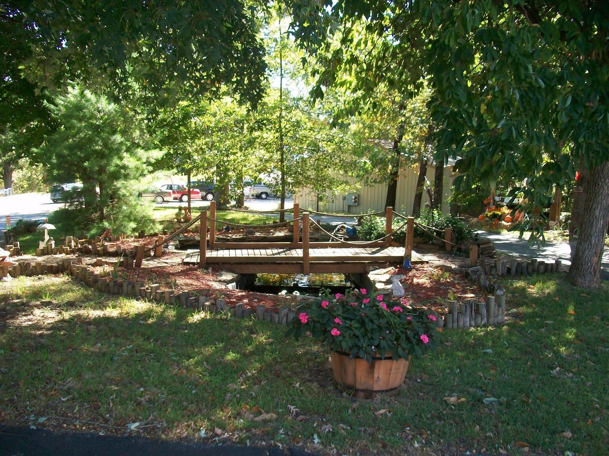 Shady Acre Inn And Suites Branson West Luaran gambar
